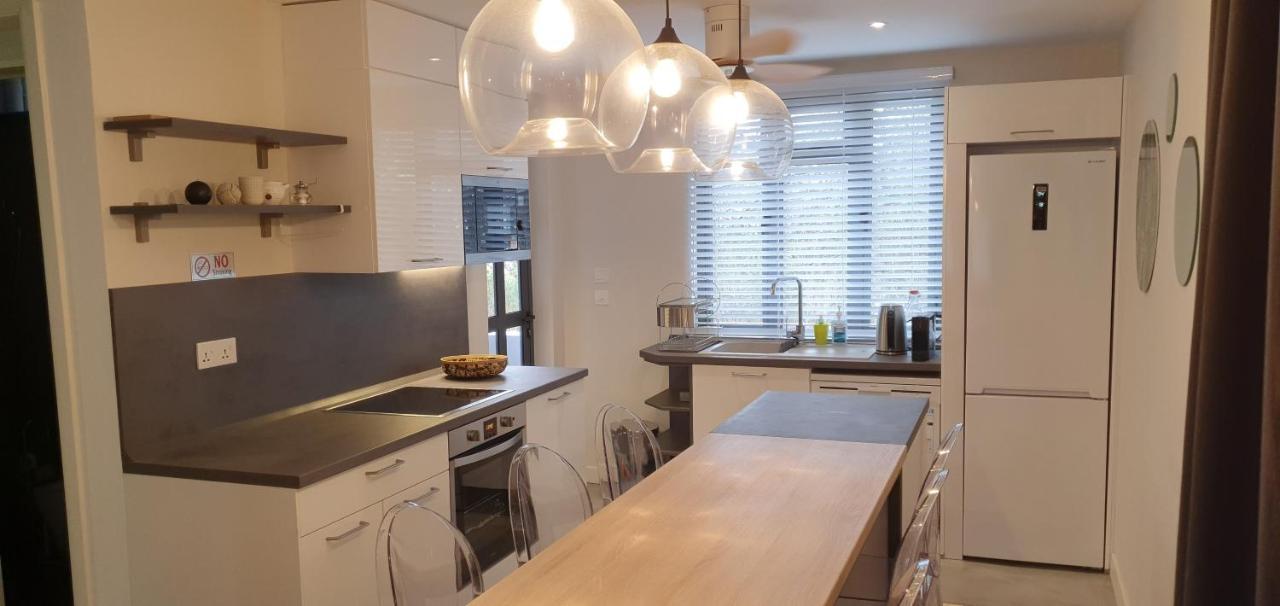 Les Cerisiers - Exclusive Beach Residence - 3 Bedroom Modern Apartment, Flic-en-Flacq Zewnętrze zdjęcie